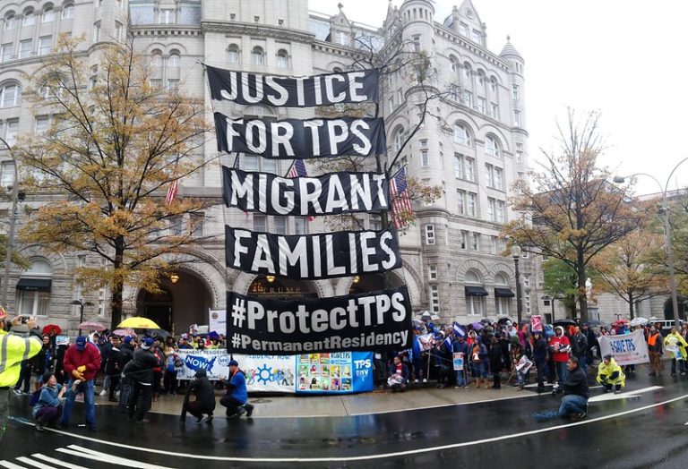 Trump Administration Ends TPS for 250,000 Venezuelan Migrants Amid Escalating US–Venezuela Tensions