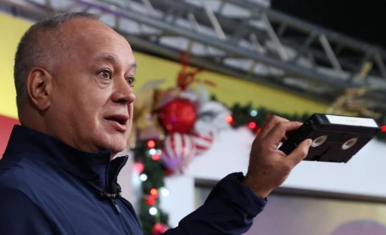 Top Venezuelan Official Denies Report Claiming Maduro Weighing Early Exit