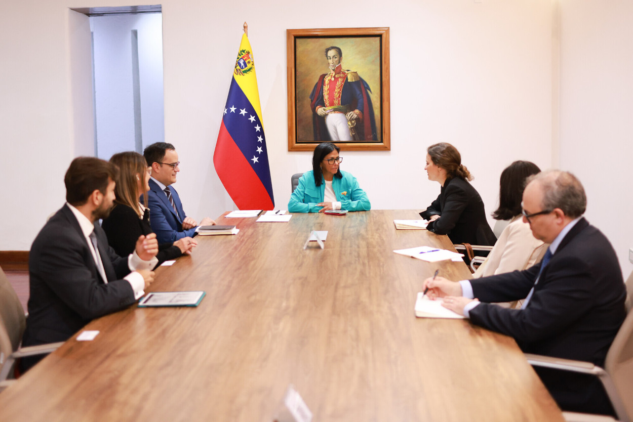 Delcy Trump World Bank Thiel Ehrsam